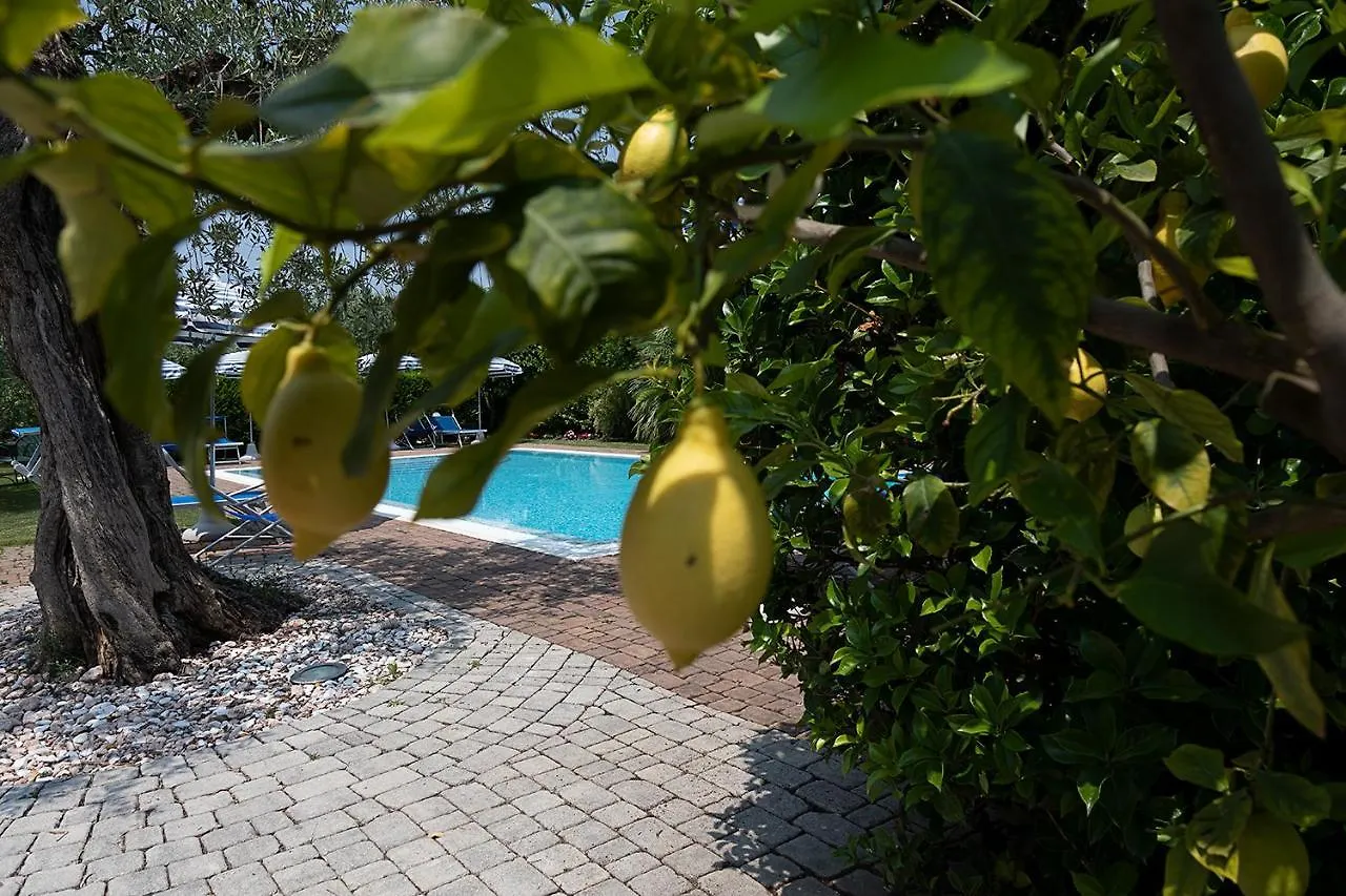 Vakantiehuis Residence Allegra - Regarda Travel Lazise